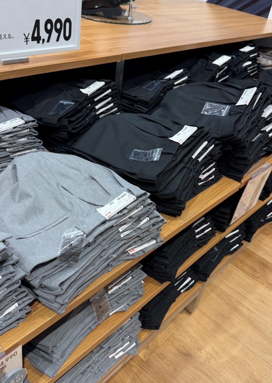 UNIQLO 褲子含稅價 4,990 日圓